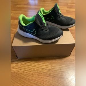 Nike Star Runner 2.0 Sneakers Size 12C